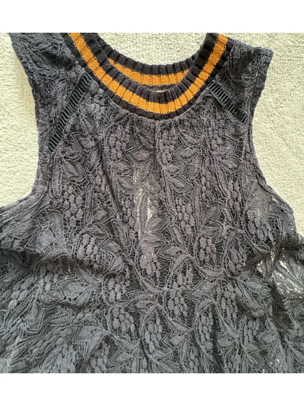 Free People Black Lace sleeveless Tank with brown- Trim Ribbed Neckline/XS/ NWT